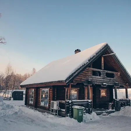 Nuustakumajad *